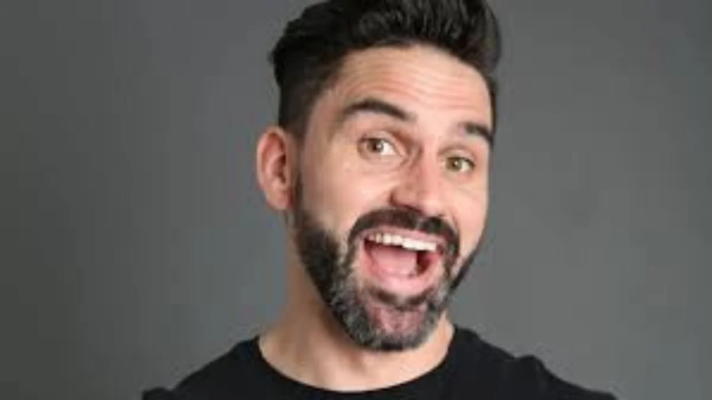 How to Choose the Right Dubai Comedian