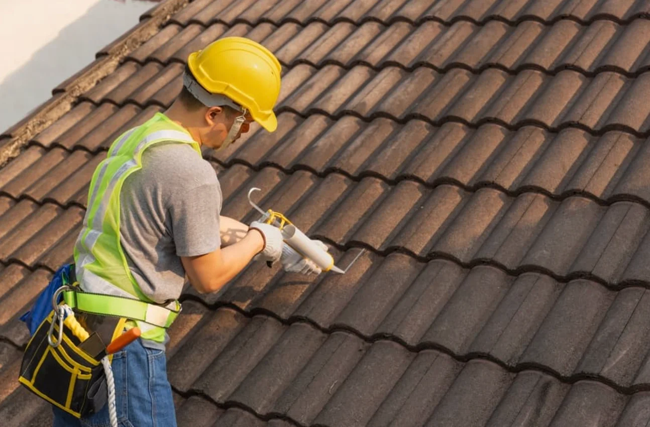 How Fast Emergency Roof Repair in Chula Vista Prevents Costly Damage