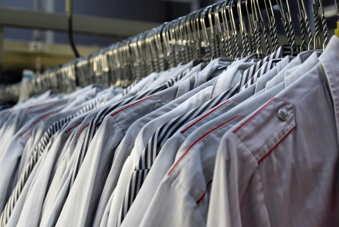 How Professional Laundry Care Keeps Clothes Looking Brand New Longer