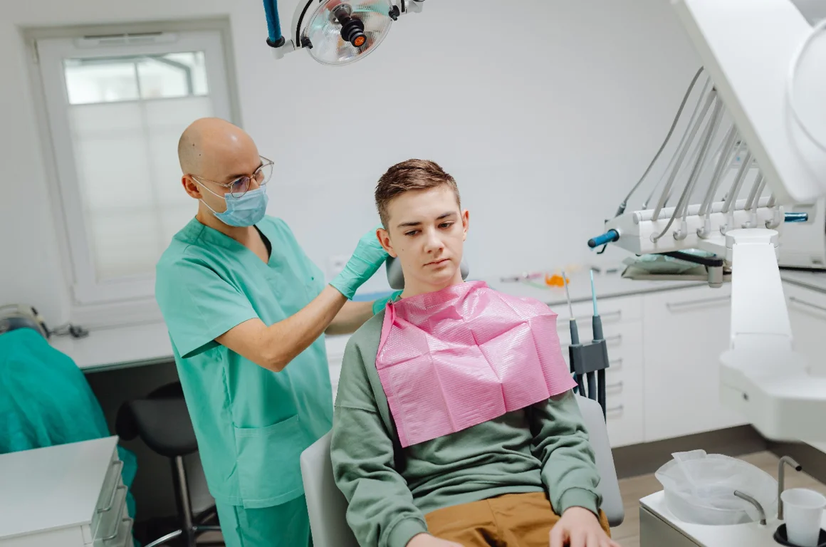 Signs It May Be Time to Visit an Orthodontic Specialist