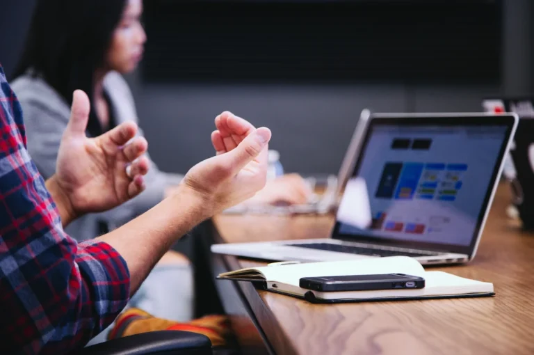 Why Firms Choose Outsourced Marketing for Faster Growth ROI