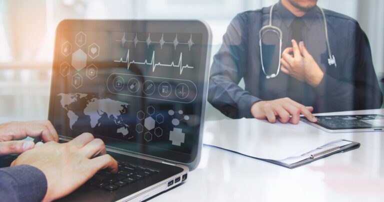 medicine doctor working with c.jpg