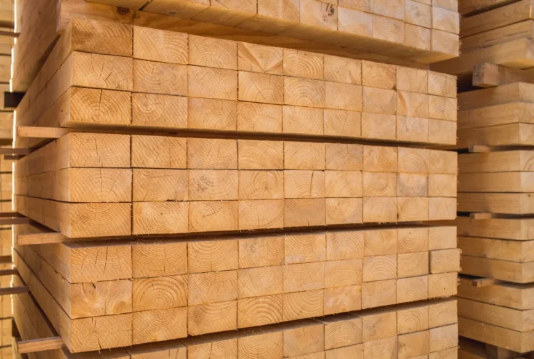 Why Does Timber Selection Matter During Temporary Support Operations?