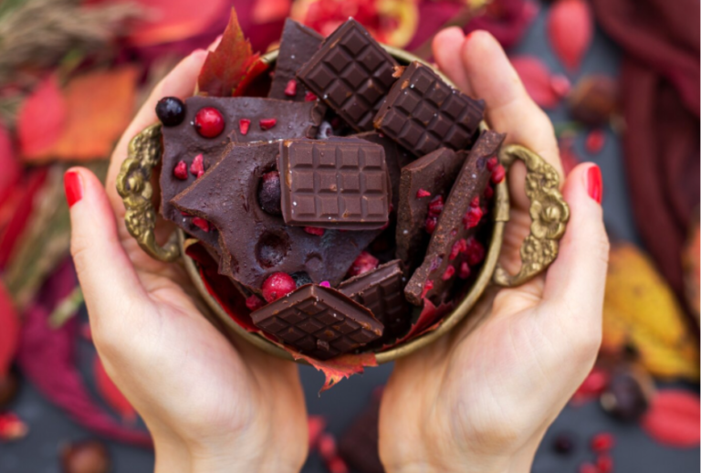 How Do Themed Sweets Make Holiday Gifting More Meaningful?