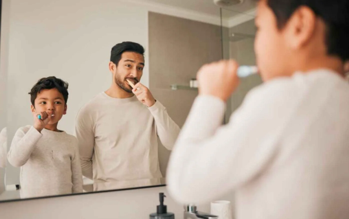 8 Everyday Habits for Better Family Dental Health